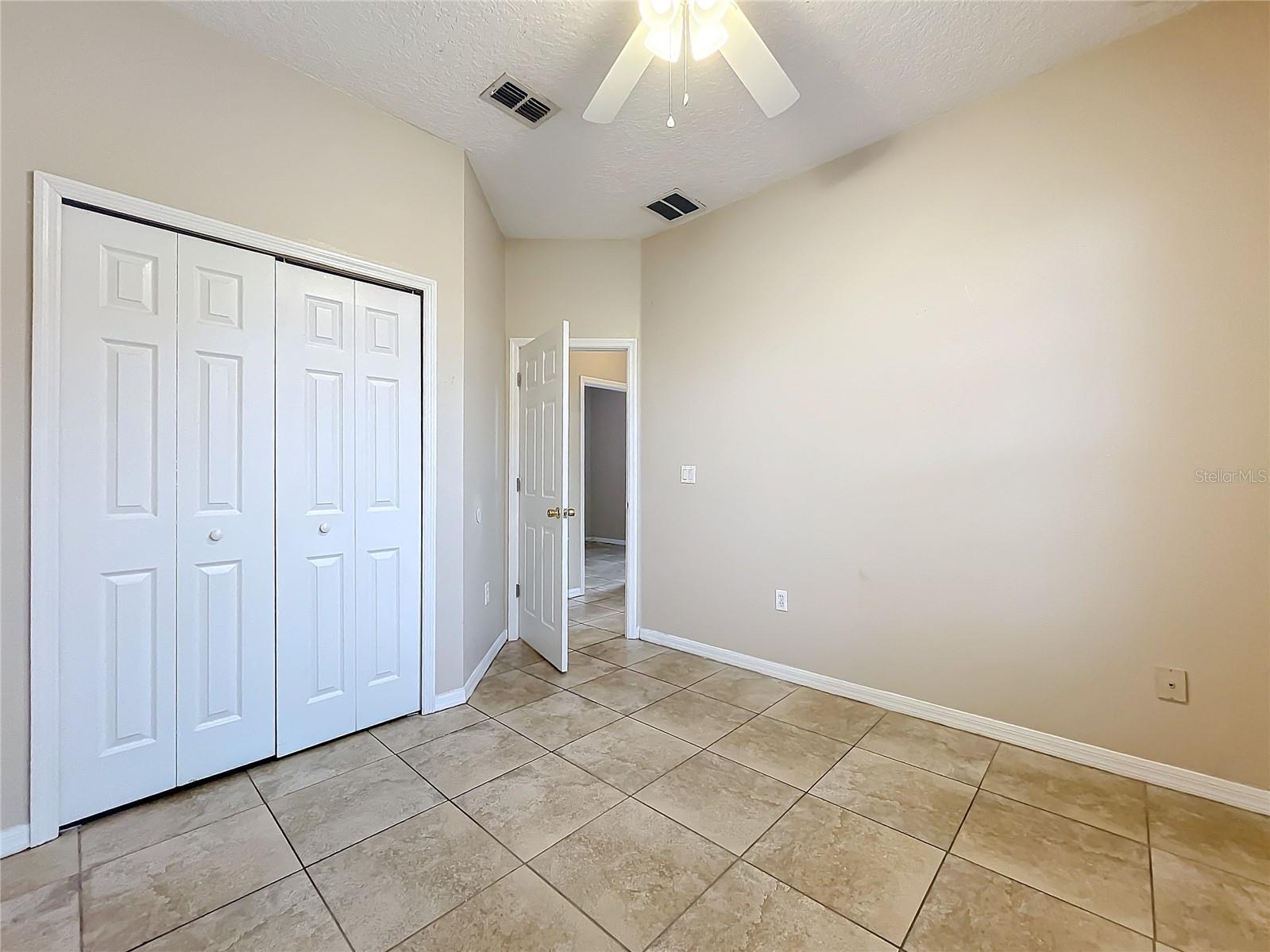 250 RYANS RIDGE AVE, EUSTIS, FL, 32726