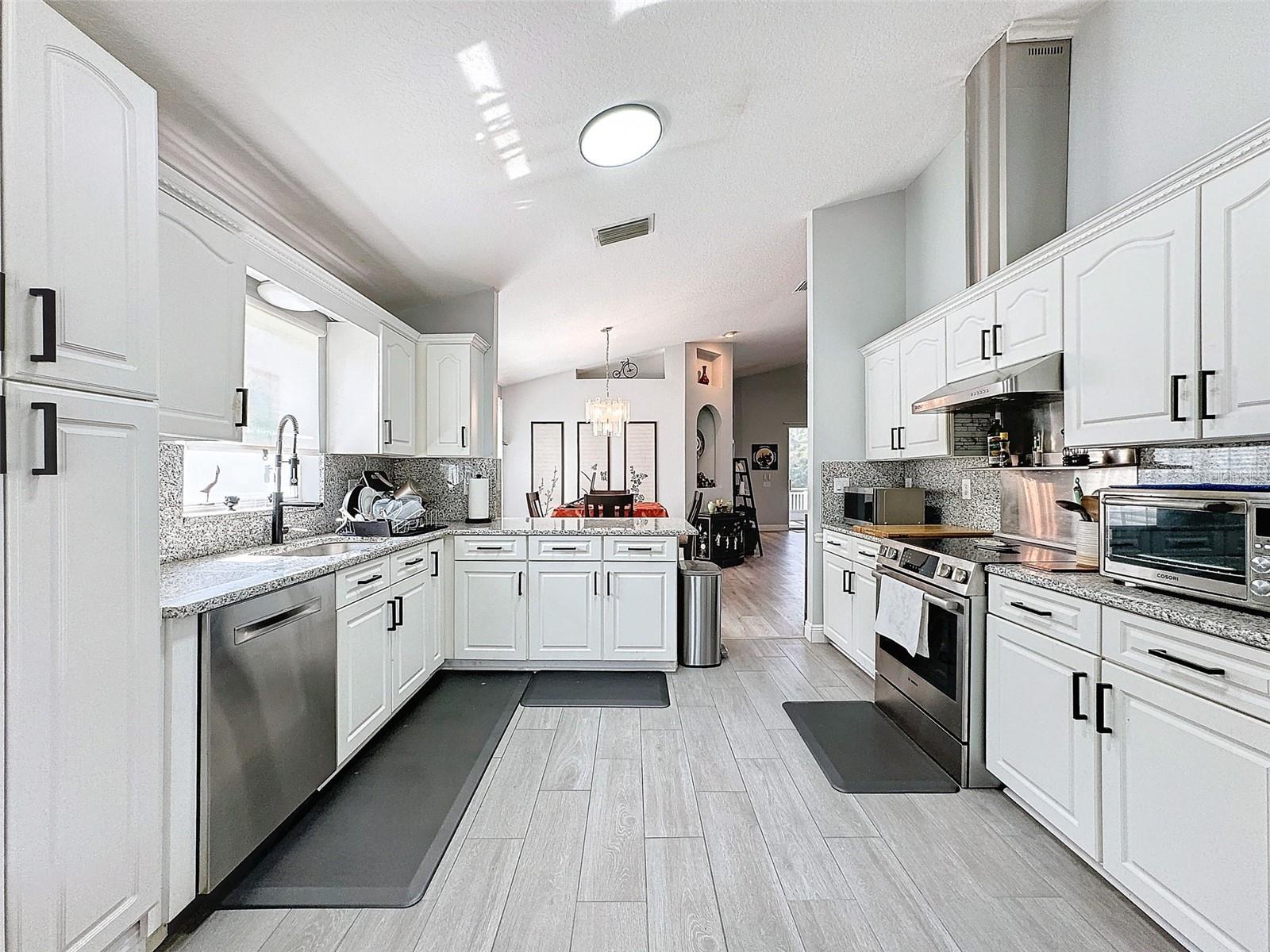3327 GOLDEN EAGLE DR, LAND O LAKES, FL, 34639