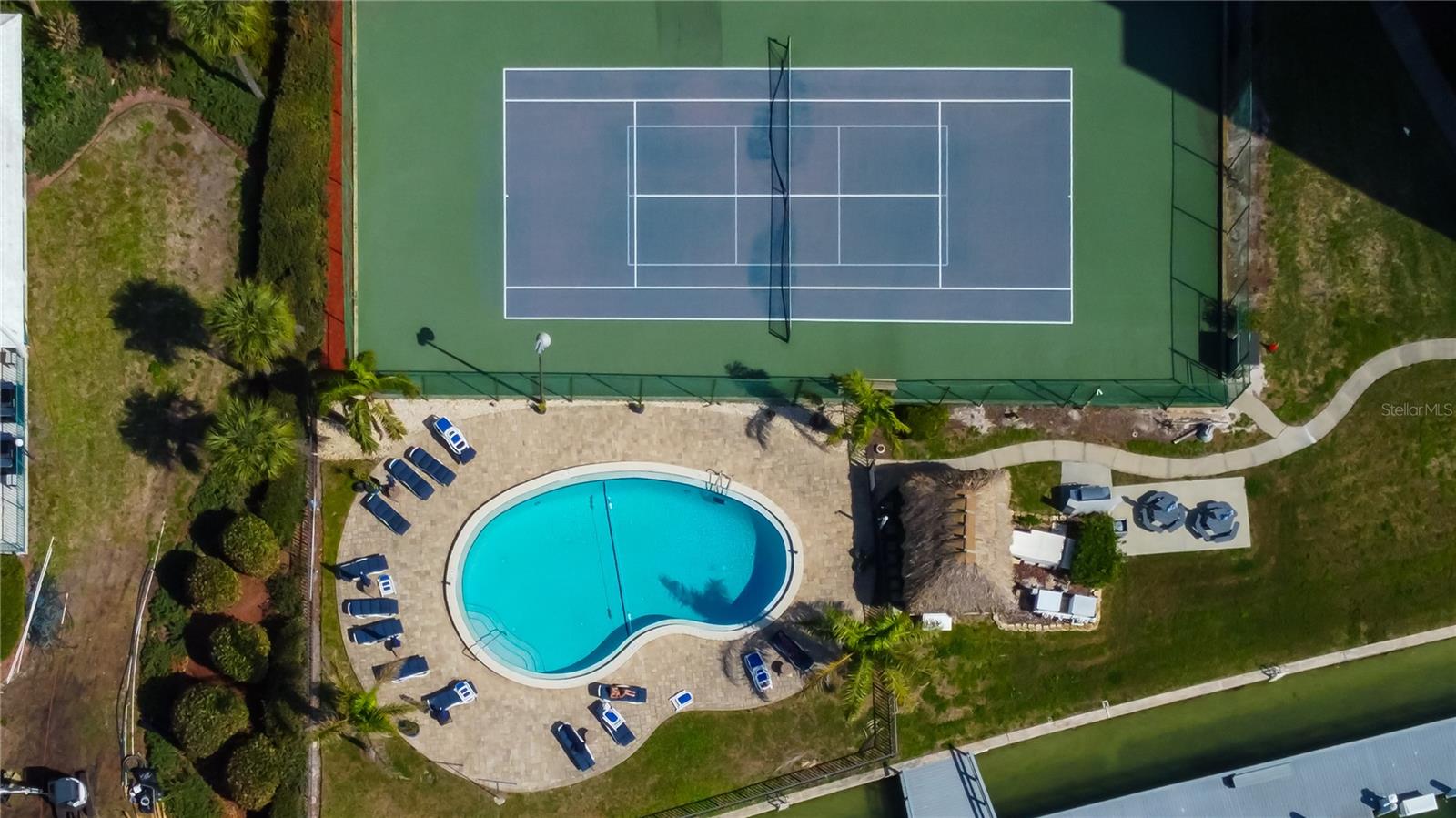 660 ISLAND WAY #202, CLEARWATER BEACH, FL, 33767