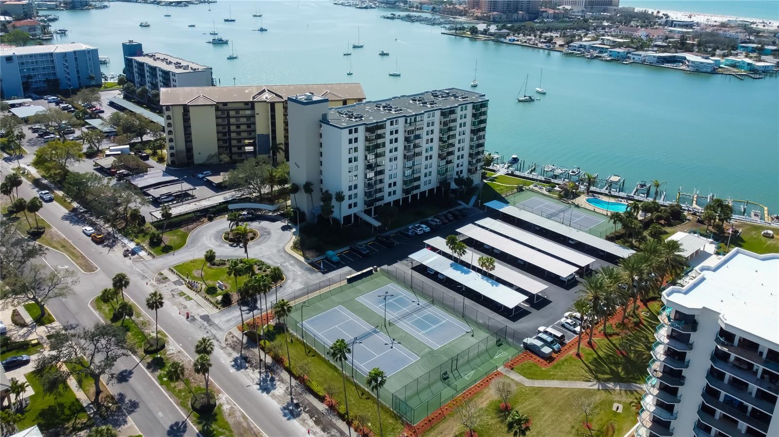 660 ISLAND WAY #202, CLEARWATER BEACH, FL, 33767