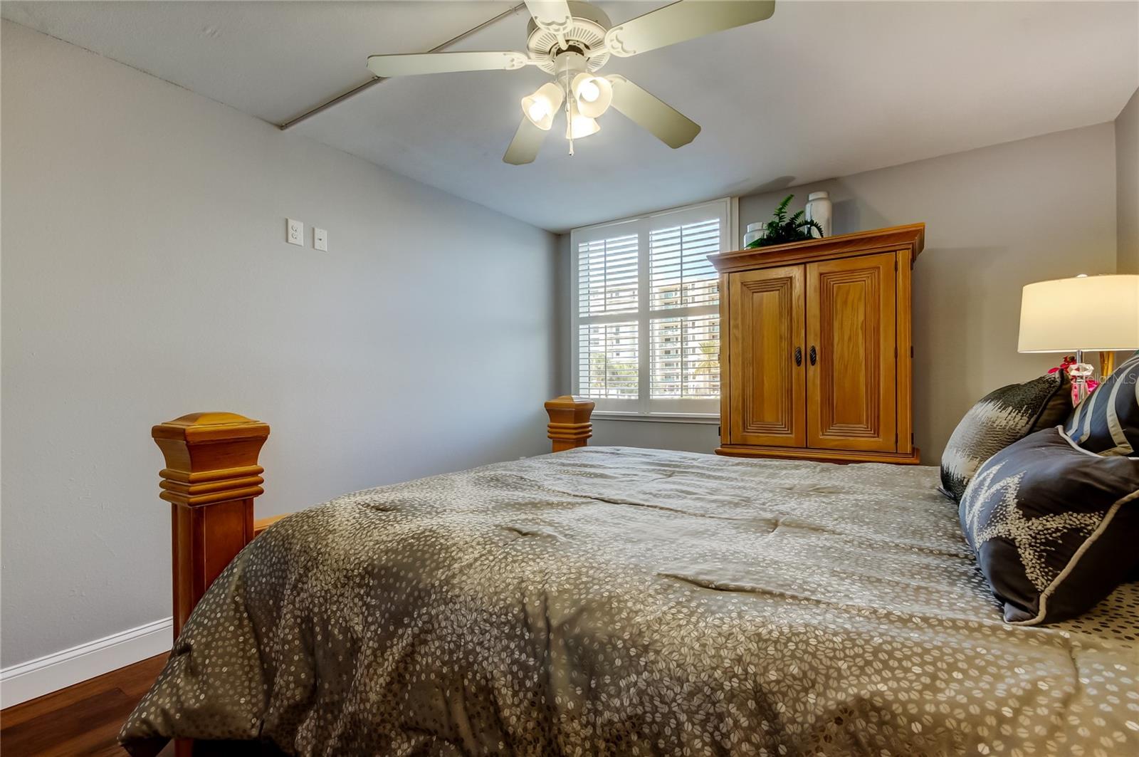 660 ISLAND WAY #202, CLEARWATER BEACH, FL, 33767