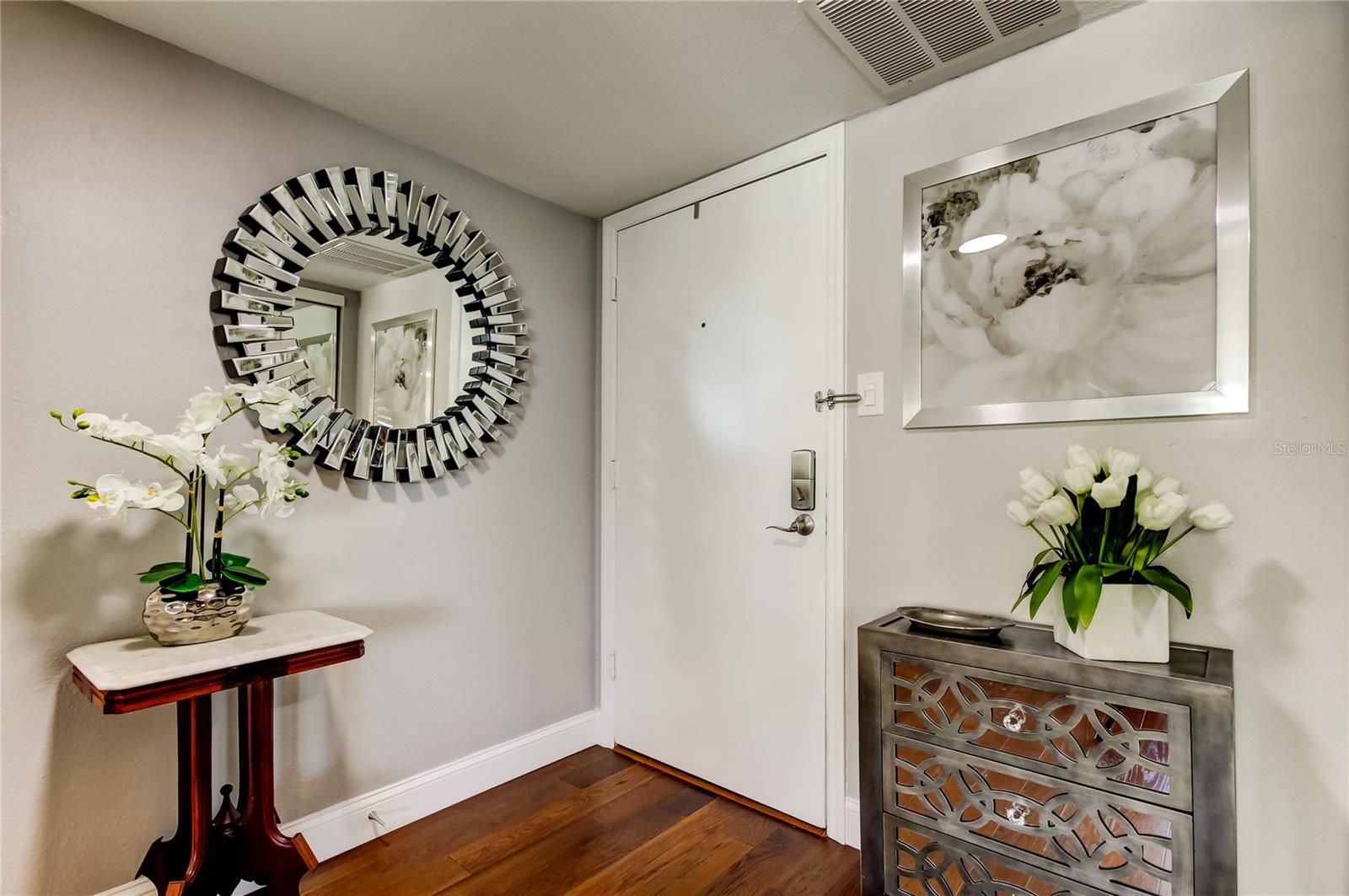 660 ISLAND WAY #202, CLEARWATER BEACH, FL, 33767