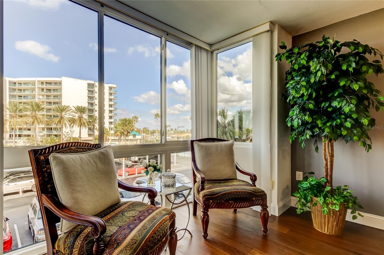 660 ISLAND WAY #202, CLEARWATER BEACH, FL, 33767