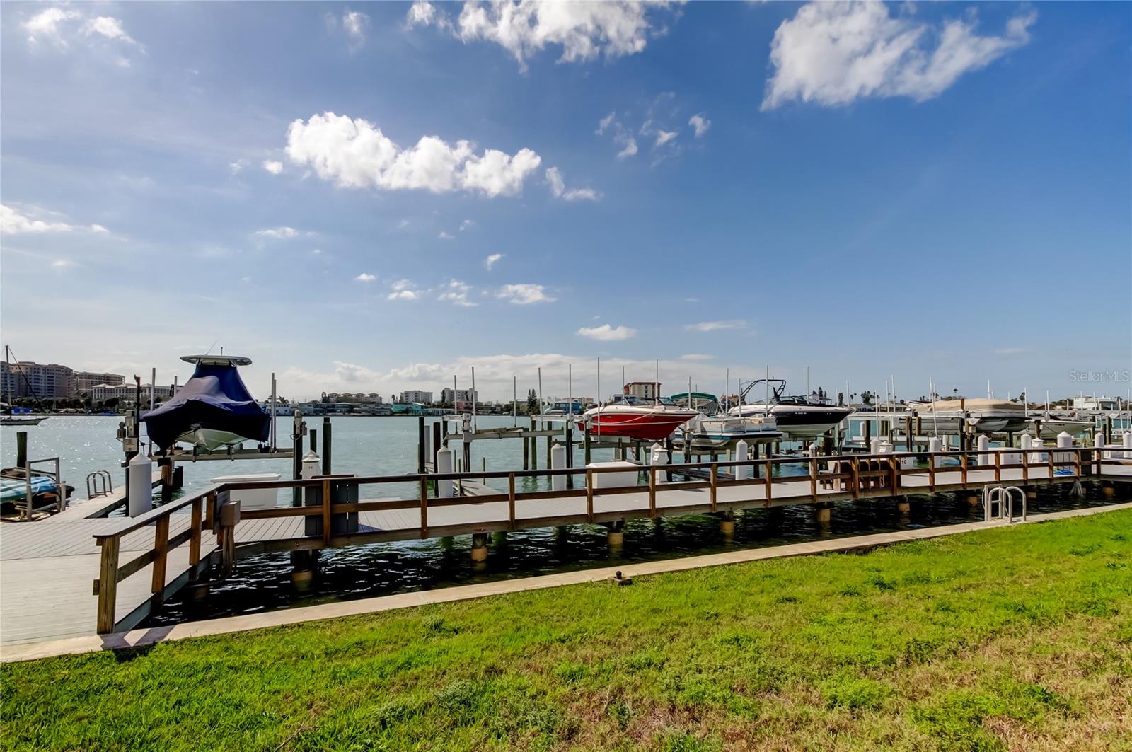 660 ISLAND WAY #202, CLEARWATER BEACH, FL, 33767