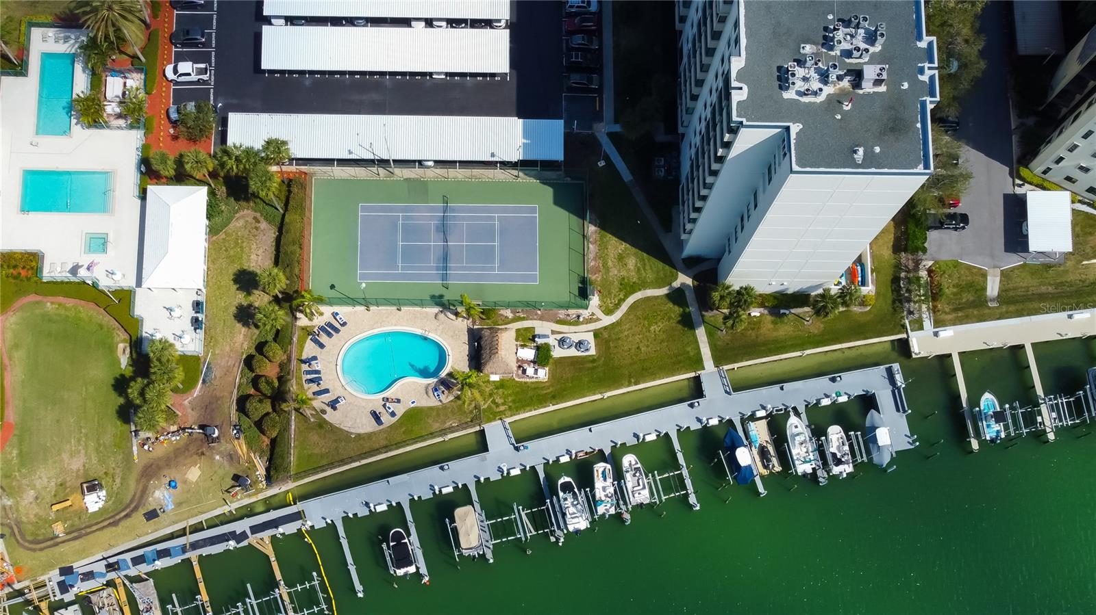 660 ISLAND WAY #202, CLEARWATER BEACH, FL, 33767