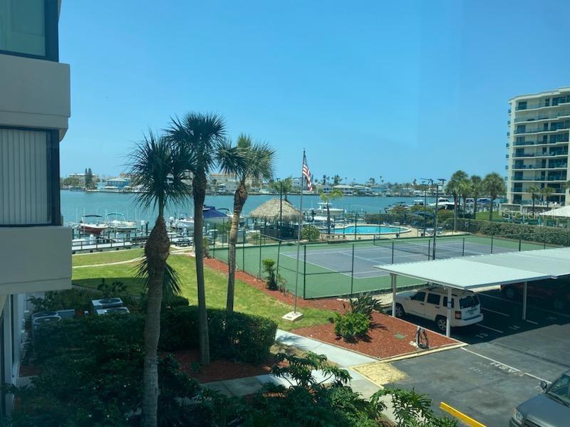660 ISLAND WAY #202, CLEARWATER BEACH, FL, 33767