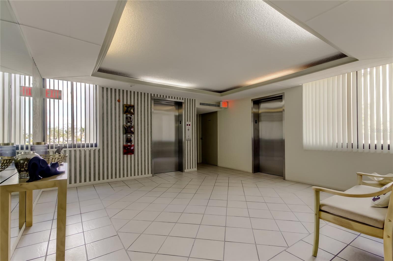660 ISLAND WAY #202, CLEARWATER BEACH, FL, 33767