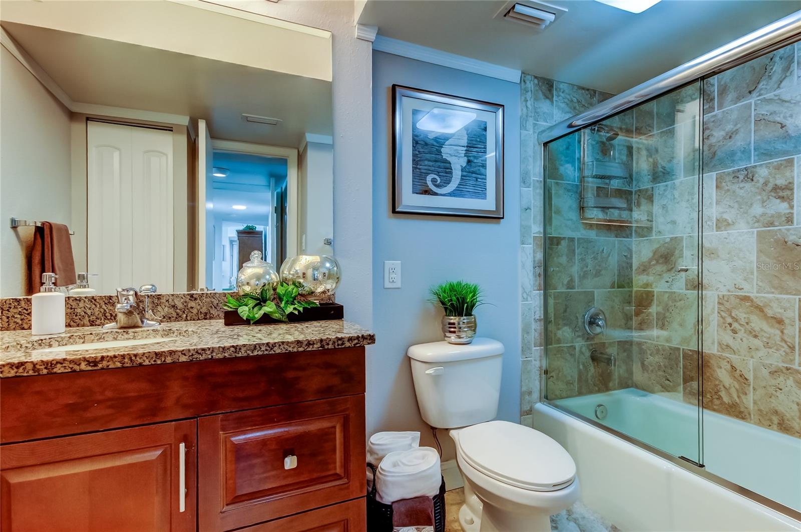 660 ISLAND WAY #202, CLEARWATER BEACH, FL, 33767