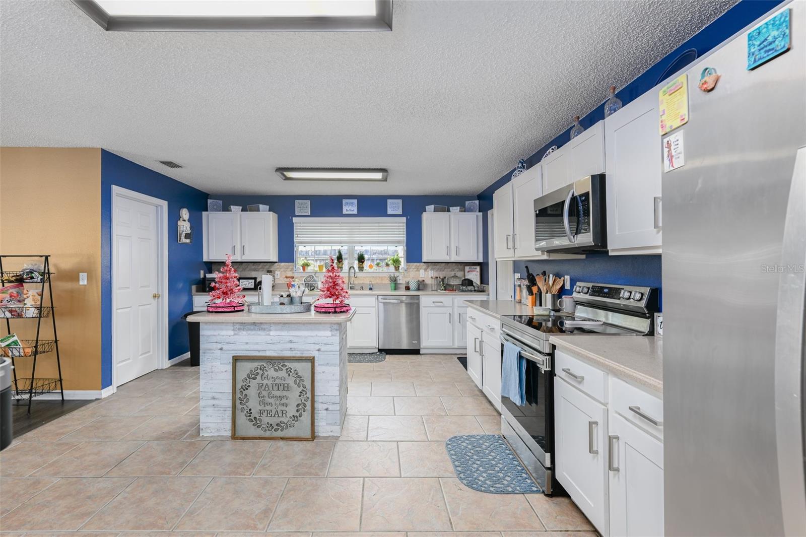 2454 WHITEHORSE ST, DELTONA, FL, 32738