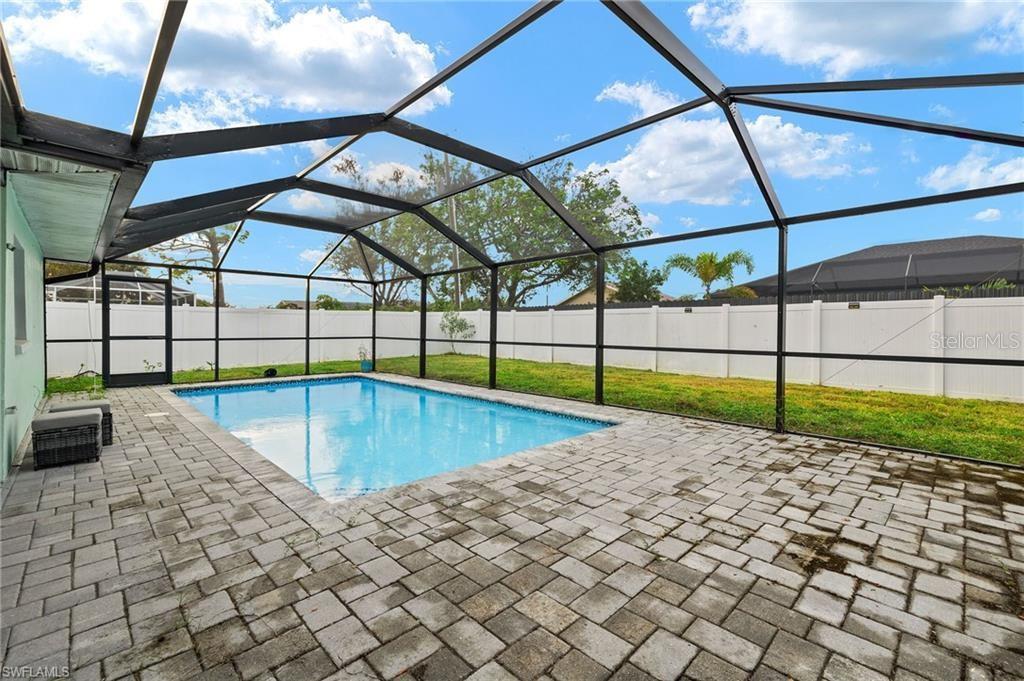 313 SE 14TH TER, CAPE CORAL, FL, 33990