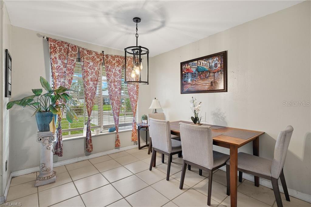 313 SE 14TH TER, CAPE CORAL, FL, 33990