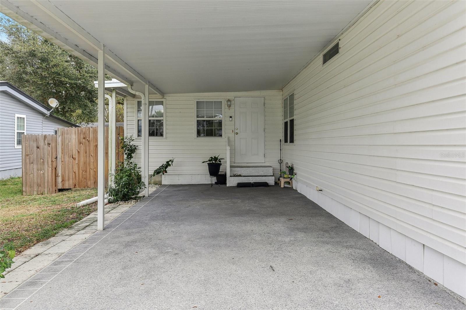 9147 SAMARITAN AVE, POLK CITY, FL, 33868
