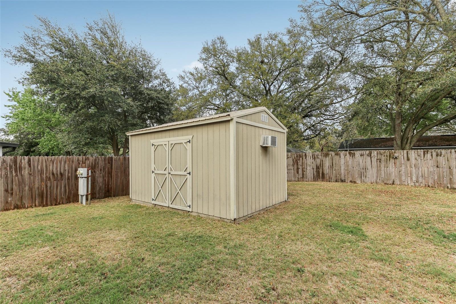 9147 SAMARITAN AVE, POLK CITY, FL, 33868