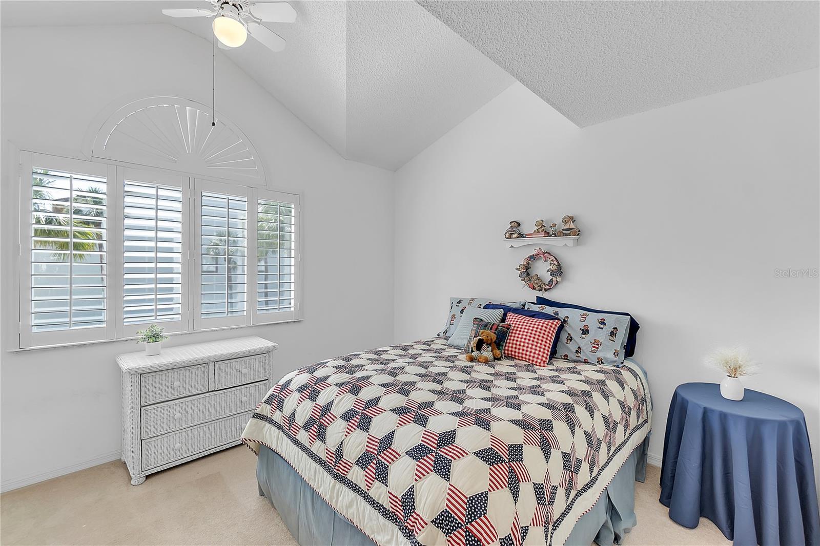 285 MADEIRA CIR, TIERRA VERDE, FL, 33715