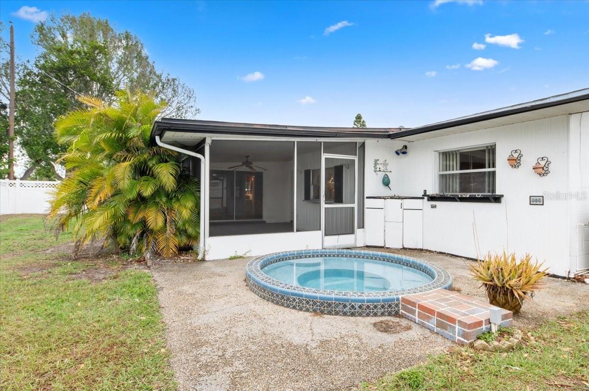 3016 TAUNTON DR W, BRADENTON, FL, 34205