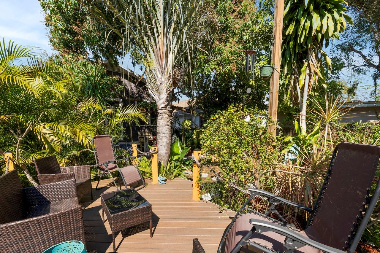 1207 E COLUMBUS DR, TAMPA, FL, 33605