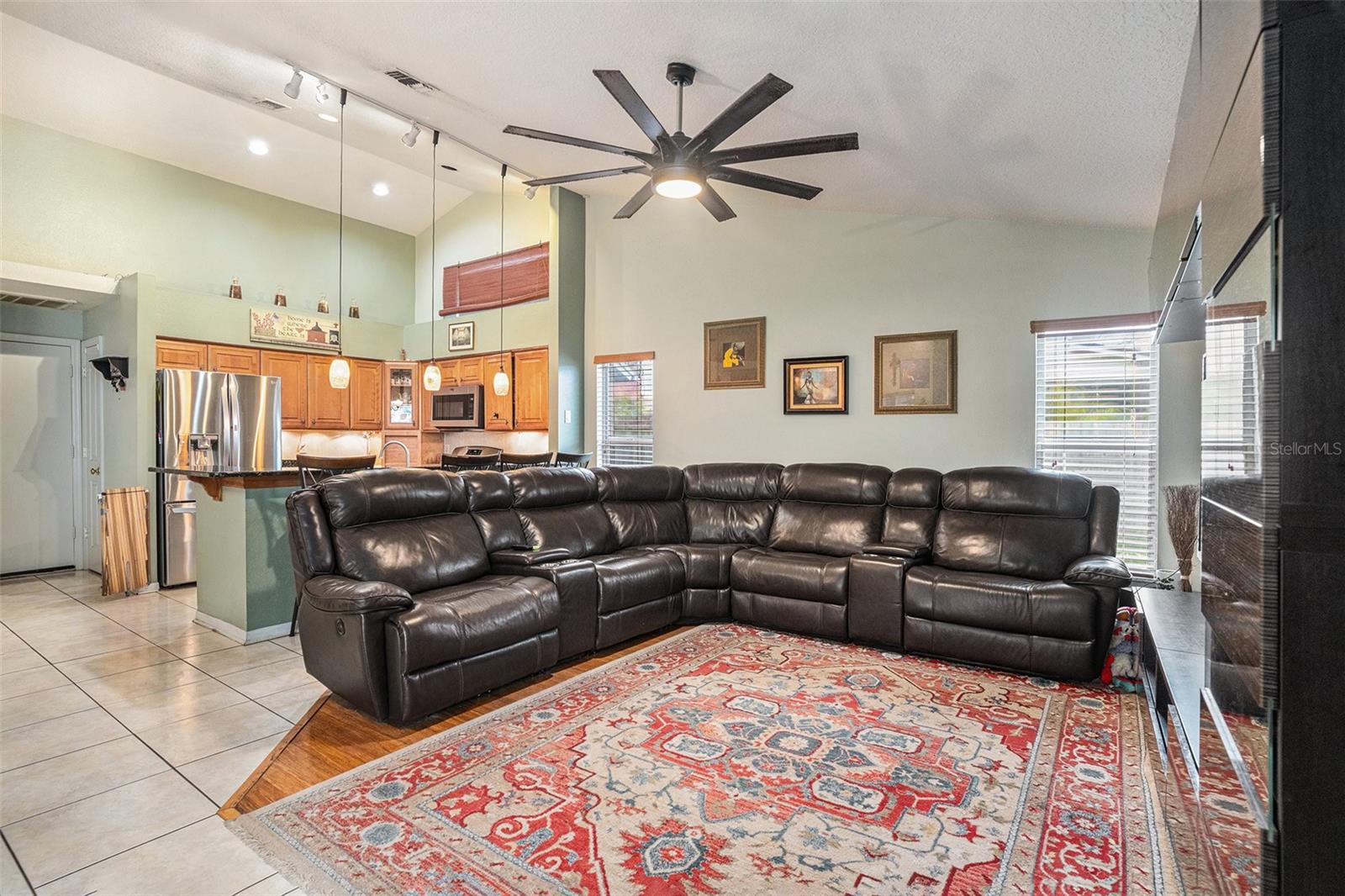 1647 LEDGESTONE DR, BRANDON, FL, 33511