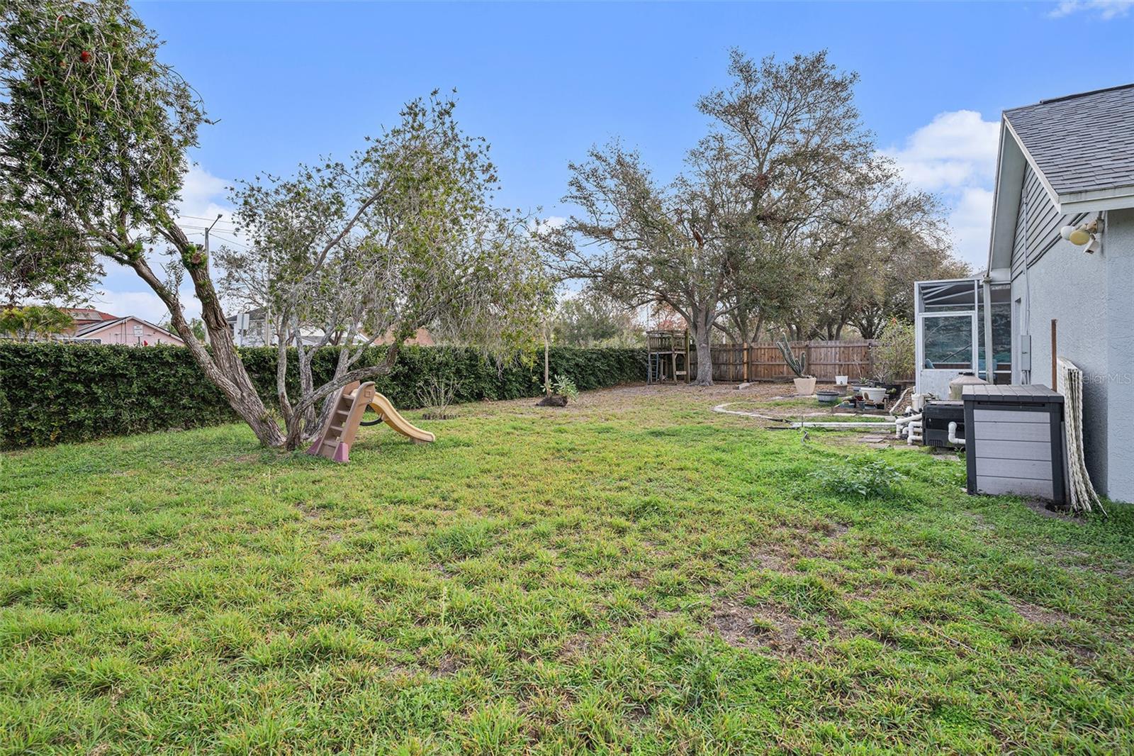 1647 LEDGESTONE DR, BRANDON, FL, 33511