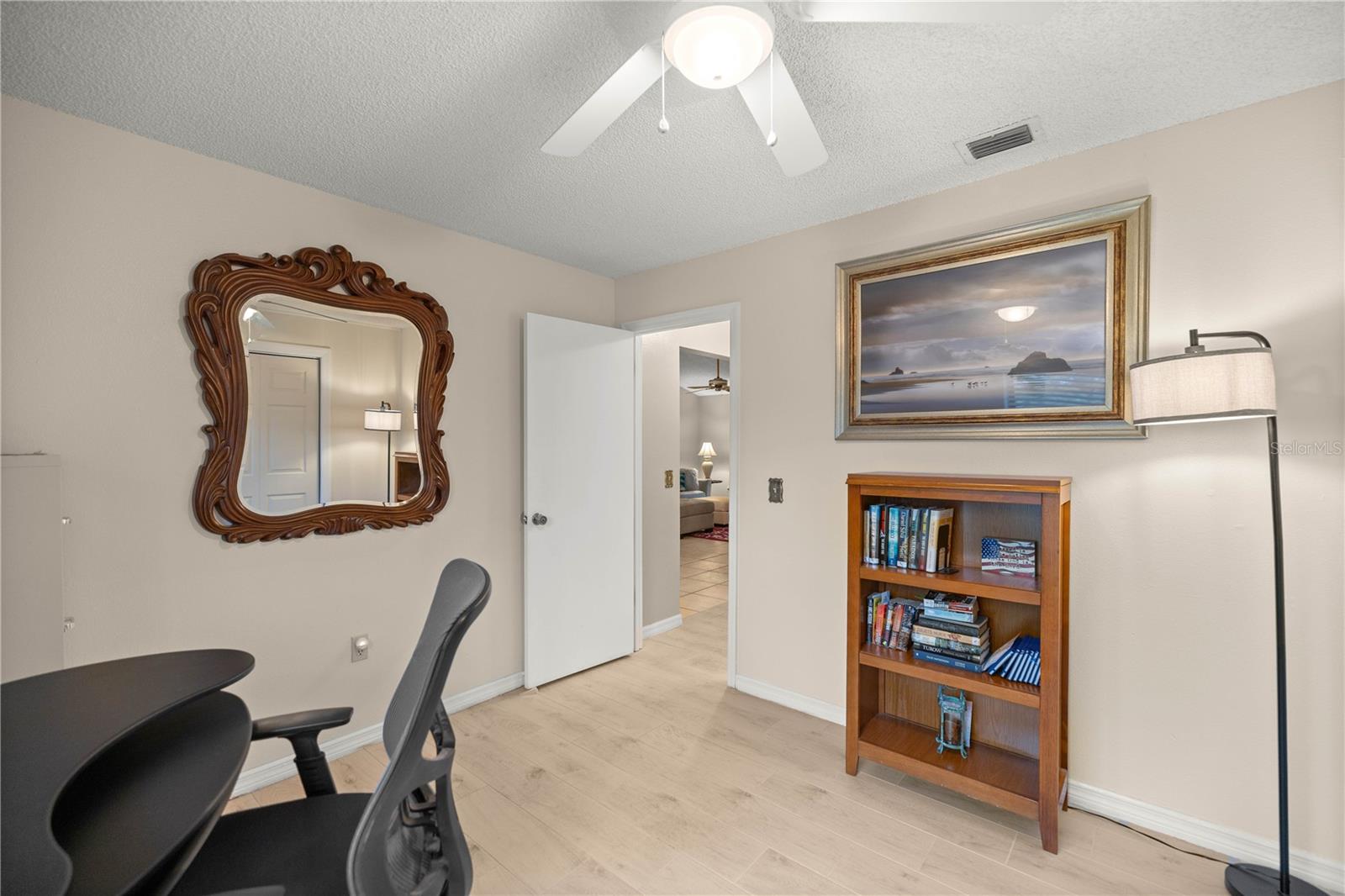 1000 WOODWARD OAKS CIR, EUSTIS, FL, 32726