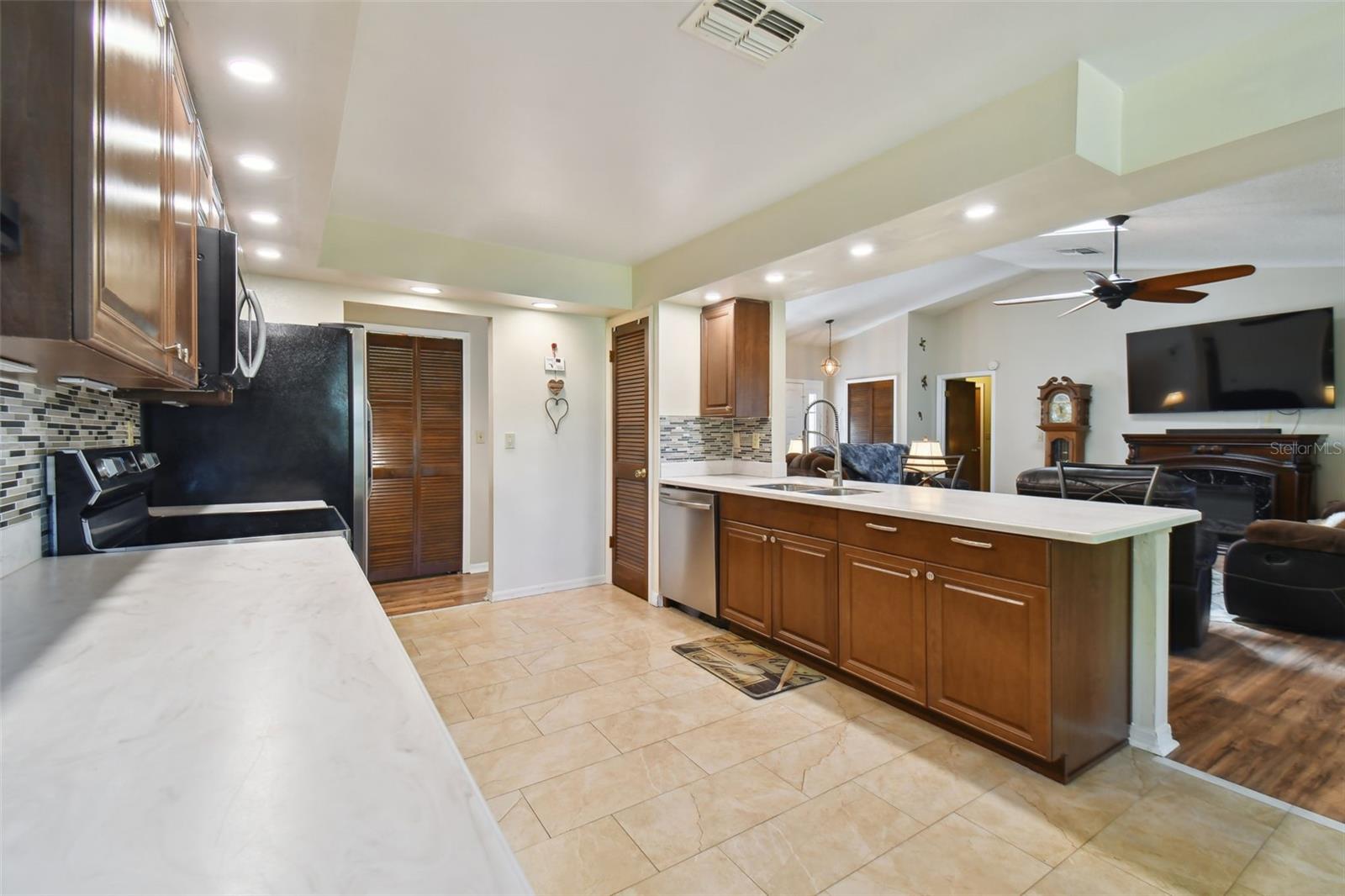 3273 BLUESTONE AVE, SPRING HILL, FL, 34609