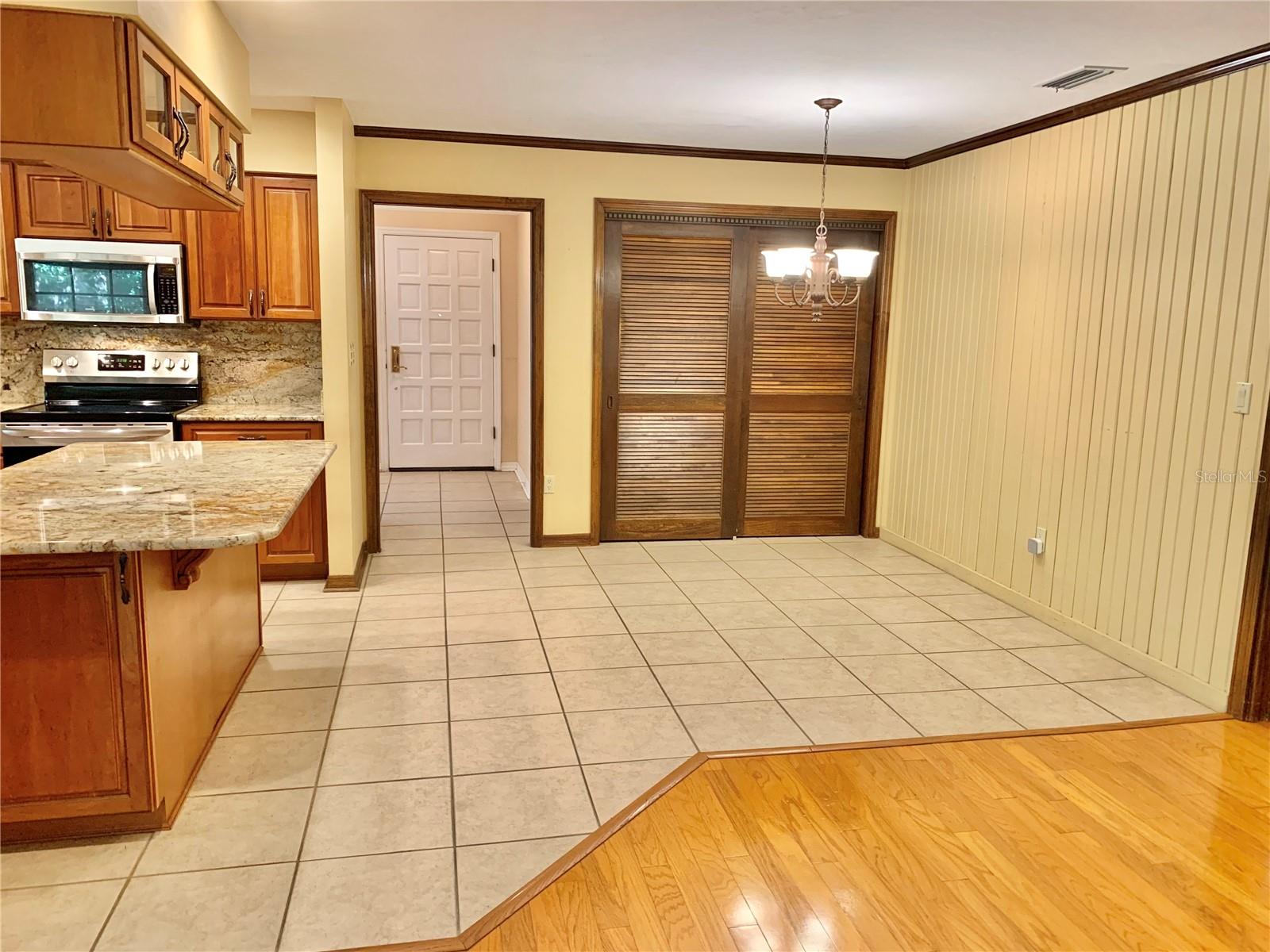 2936 NW 9TH PL, GAINESVILLE, FL, 32605