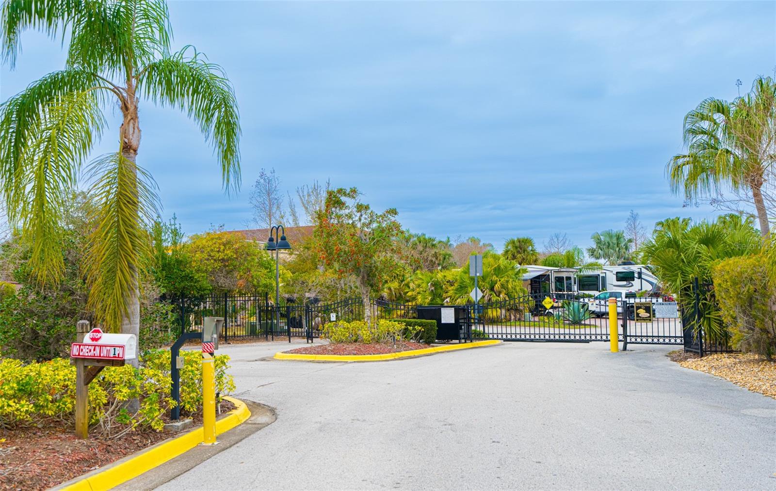 6841 AMANDA VISTA CIR, LAND O LAKES, FL, 34637
