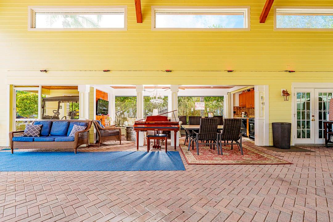 6841 AMANDA VISTA CIR, LAND O LAKES, FL, 34637