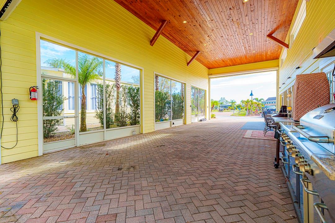 6841 AMANDA VISTA CIR, LAND O LAKES, FL, 34637