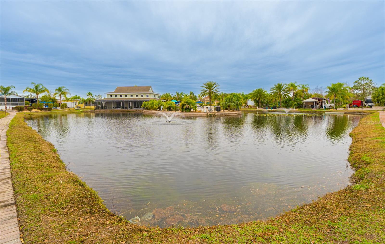 6841 AMANDA VISTA CIR, LAND O LAKES, FL, 34637