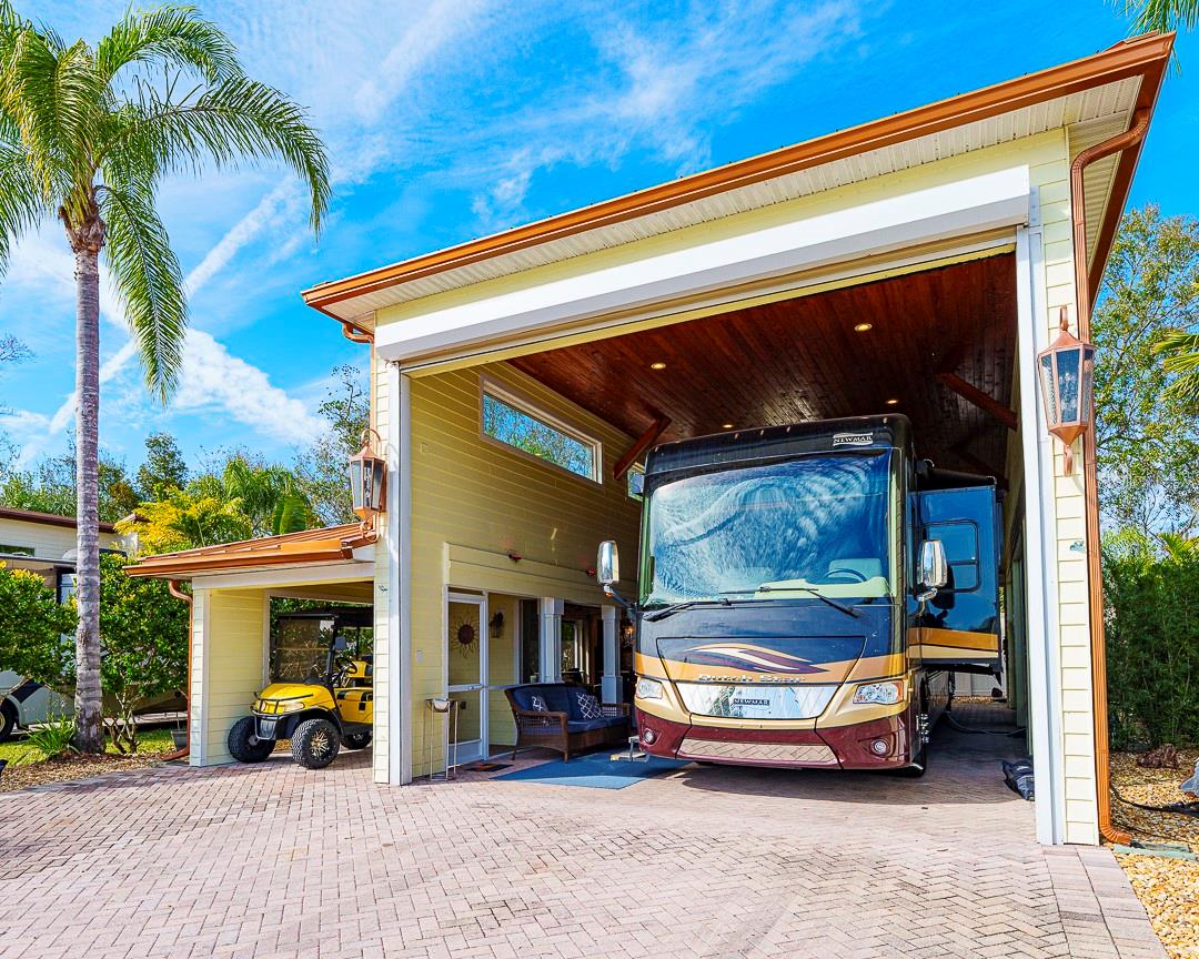 6841 AMANDA VISTA CIR, LAND O LAKES, FL, 34637