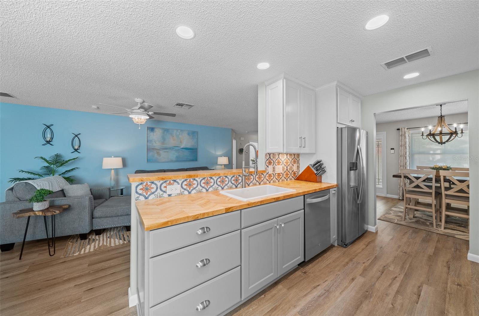 9463 SW 93RD LOOP, OCALA, FL, 34481