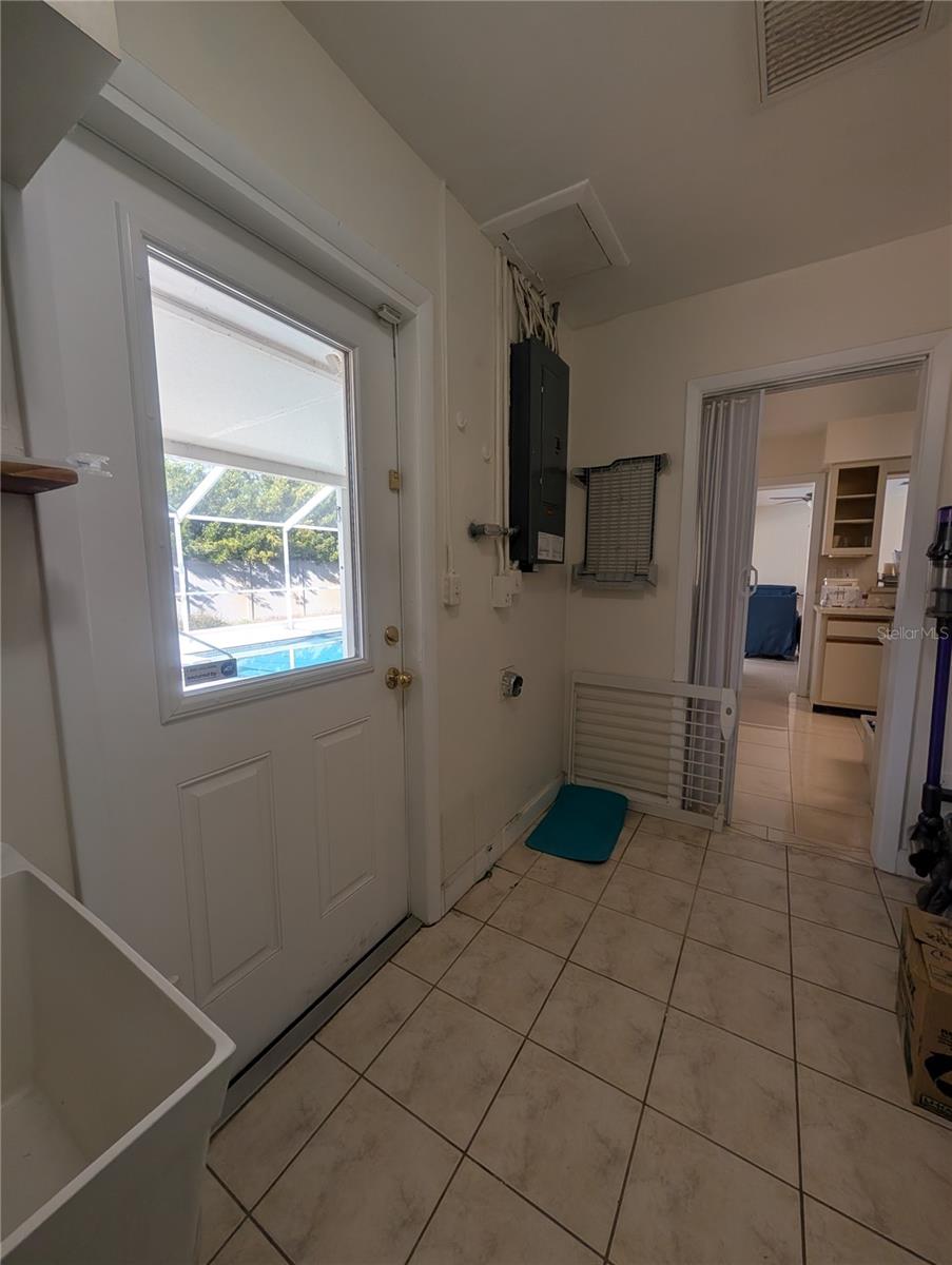 13913 DOMINICA DR, SEMINOLE, FL, 33776