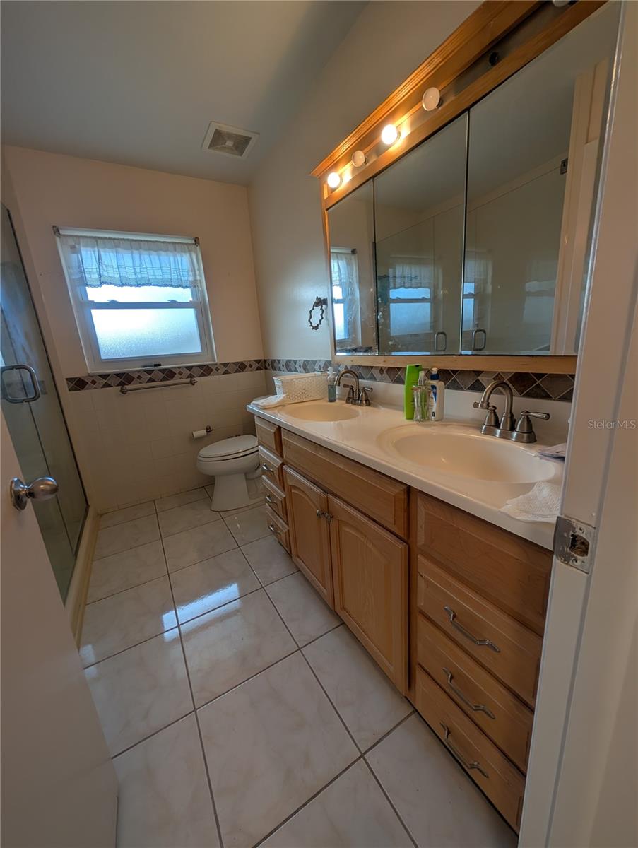 13913 DOMINICA DR, SEMINOLE, FL, 33776