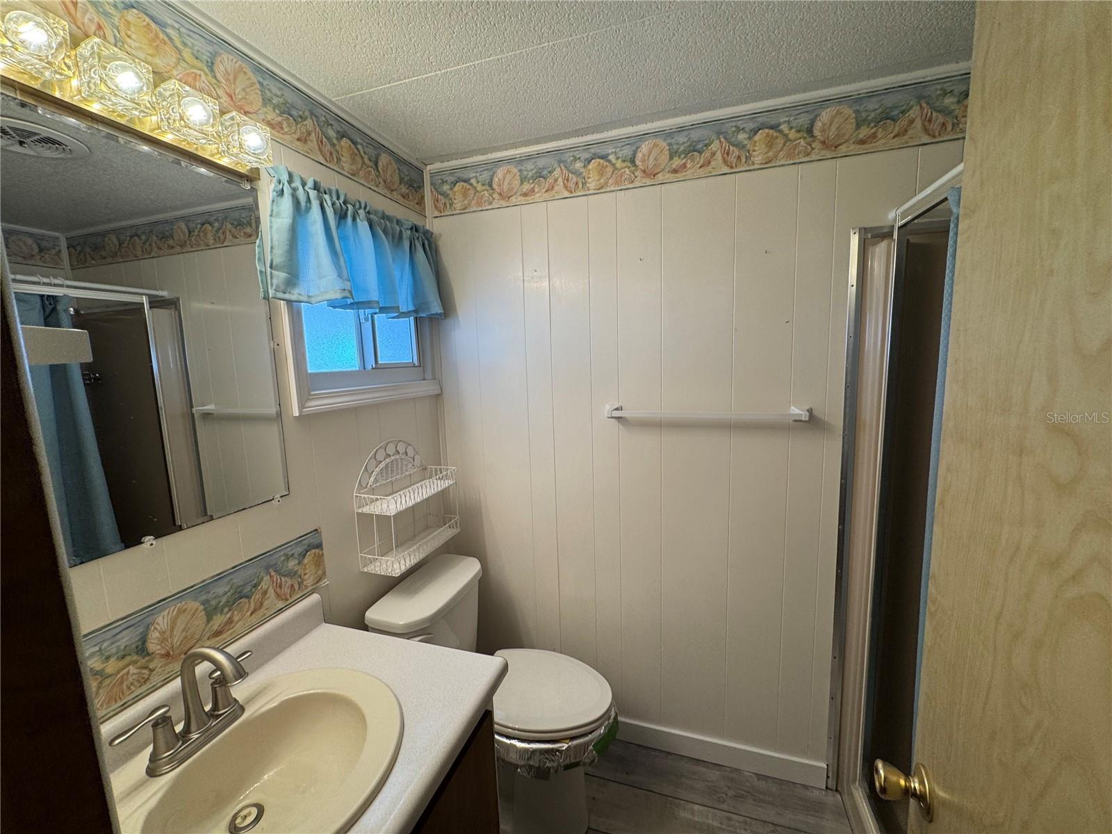 704 LOCARNO DR, VENICE, FL, 34285