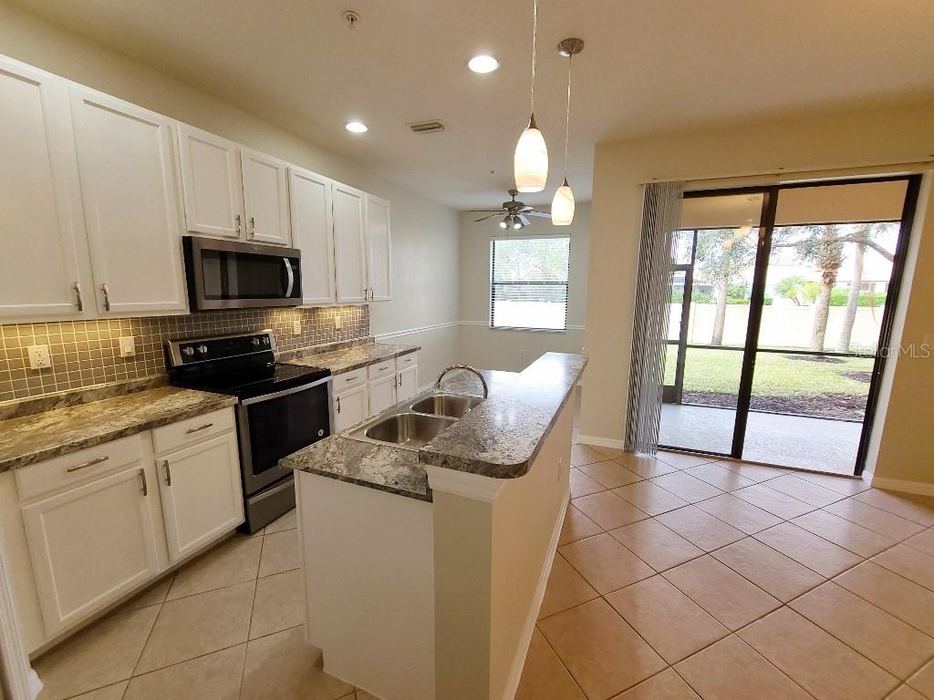 4210 VIA PIEDRA CIR #3-103, SARASOTA, FL, 34233