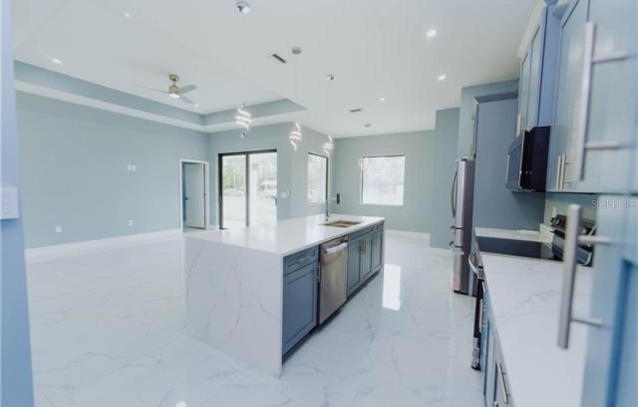 300 E 5TH ST, LEHIGH ACRES, FL, 33972