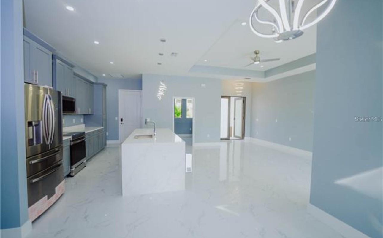 300 E 5TH ST, LEHIGH ACRES, FL, 33972