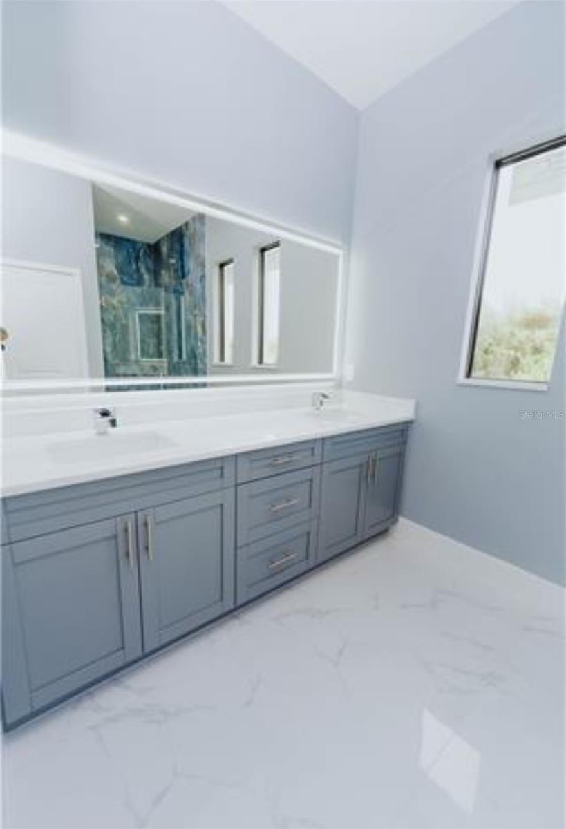 300 E 5TH ST, LEHIGH ACRES, FL, 33972