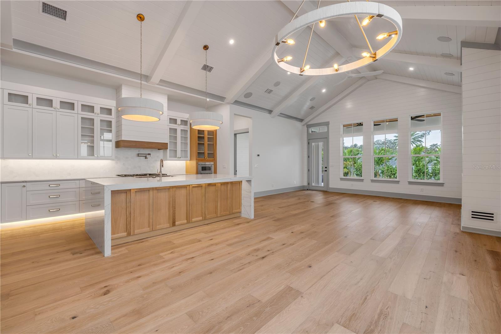 606 YUPON AVE, NEW SMYRNA BEACH, FL, 32169