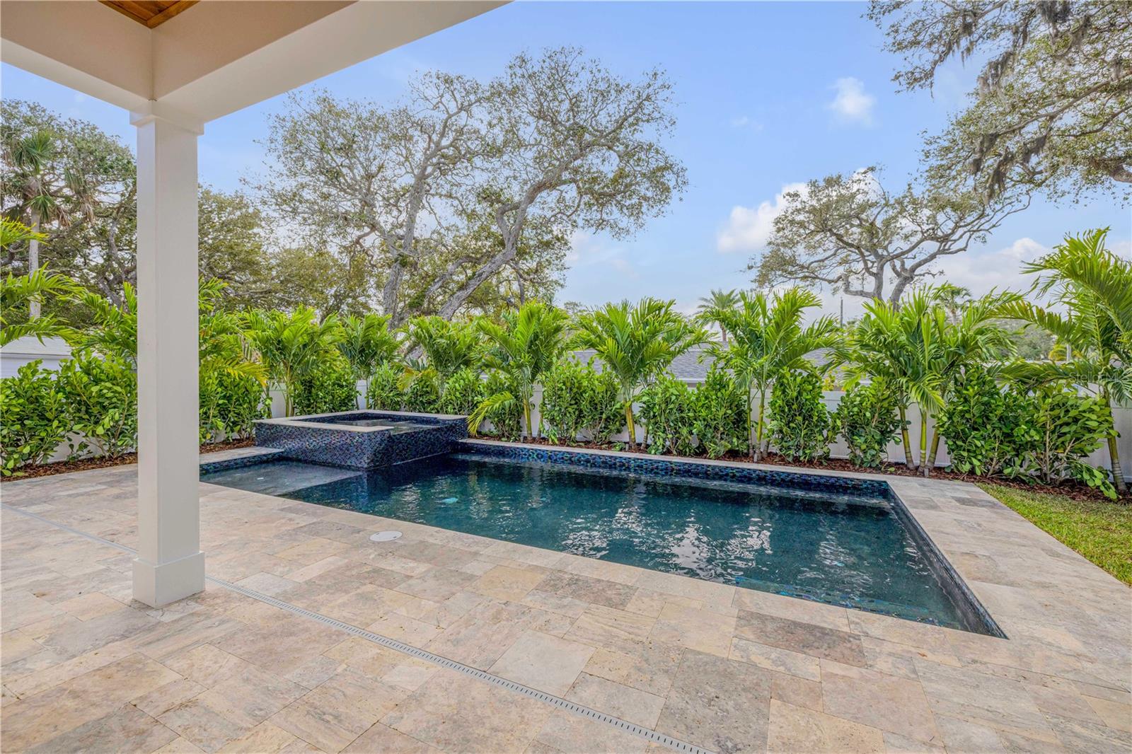606 YUPON AVE, NEW SMYRNA BEACH, FL, 32169