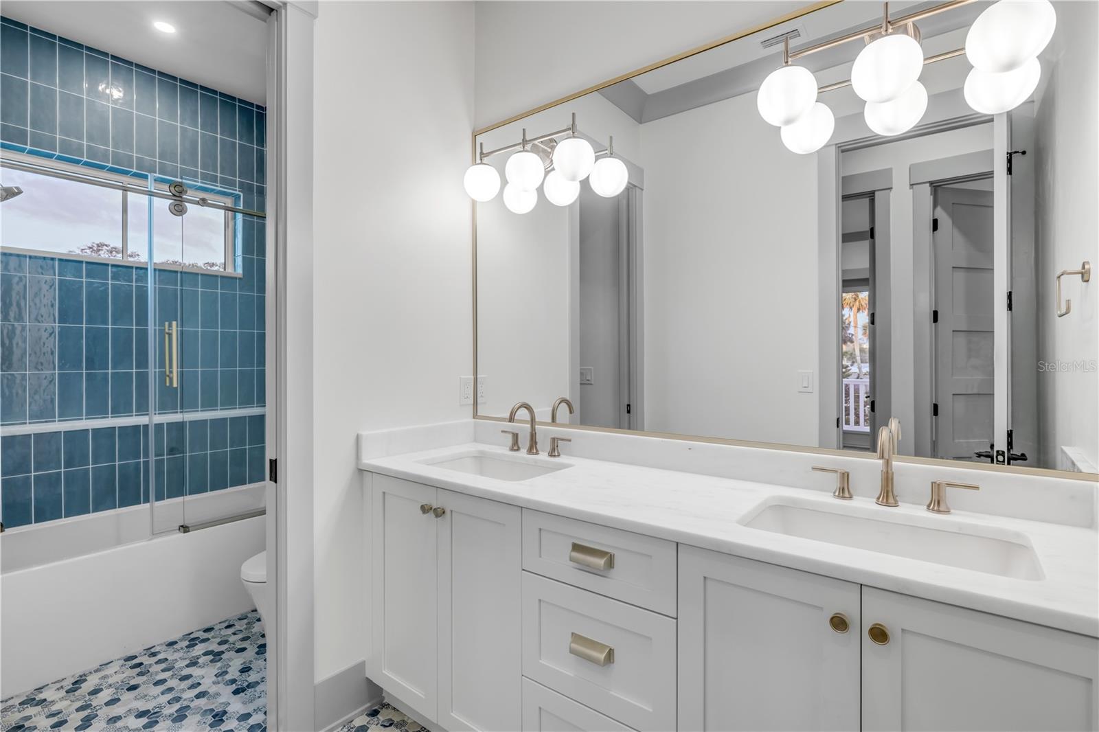 606 YUPON AVE, NEW SMYRNA BEACH, FL, 32169