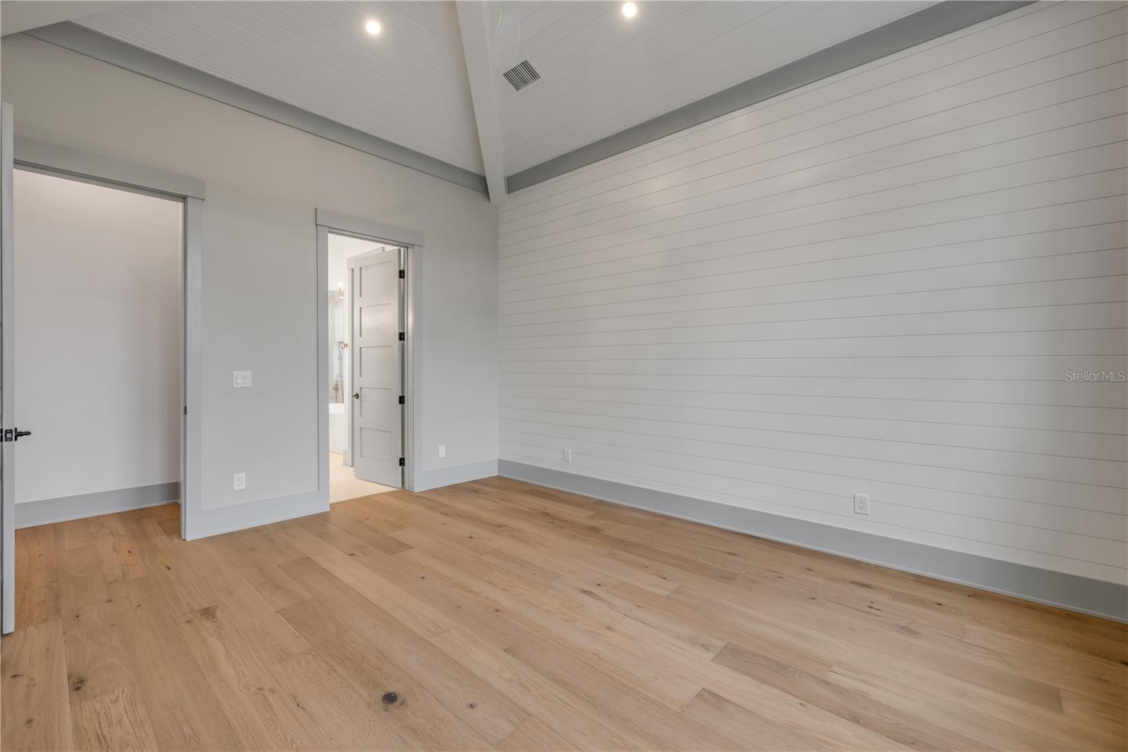 606 YUPON AVE, NEW SMYRNA BEACH, FL, 32169