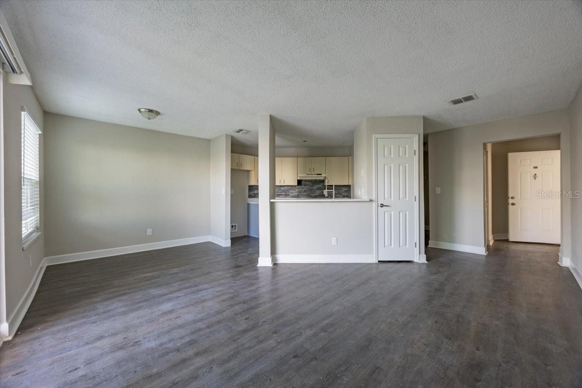 2540 WOODGATE BLVD #106, ORLANDO, FL, 32822