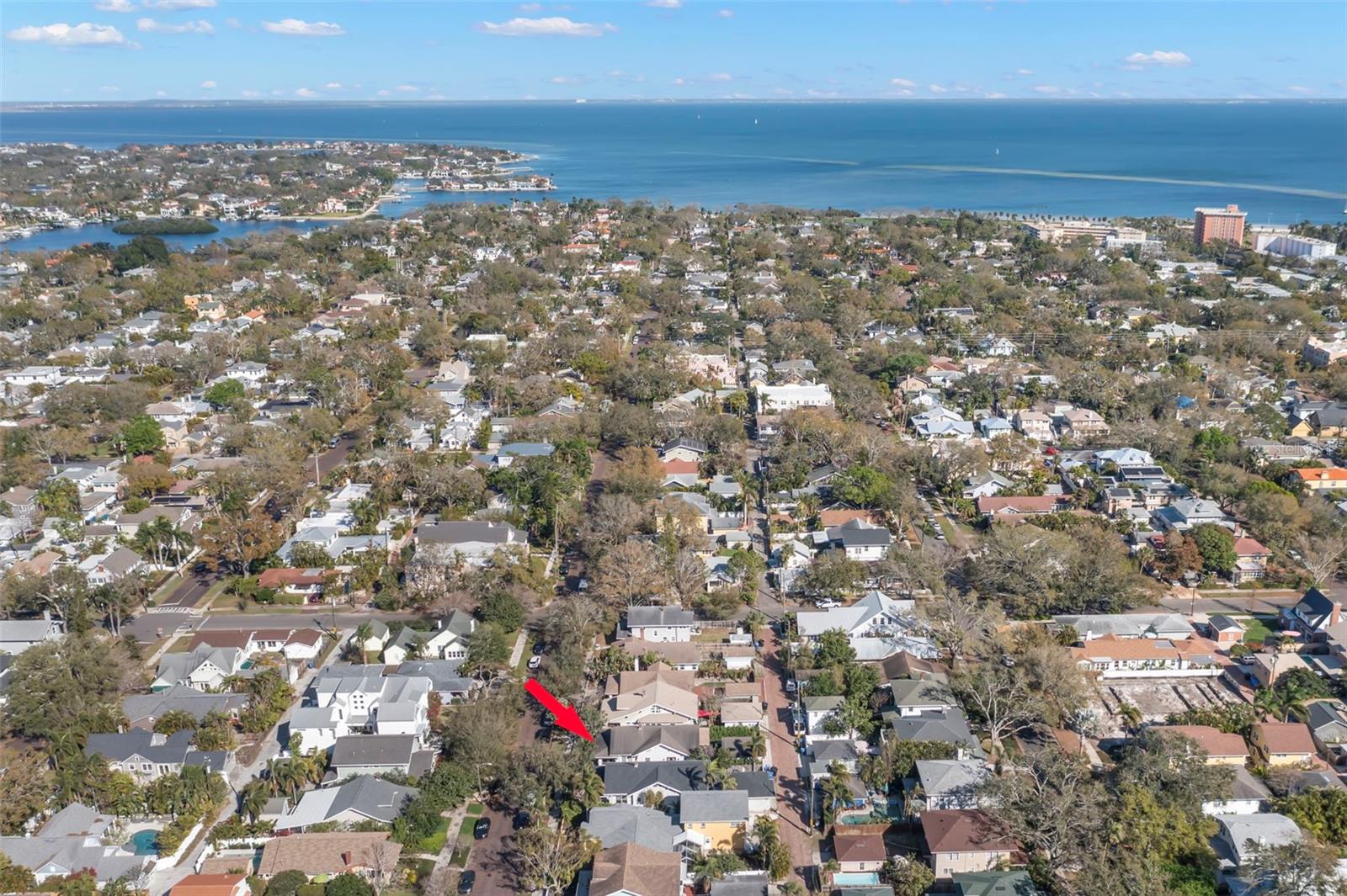 140 16TH AVE NE, ST PETERSBURG, FL, 33704