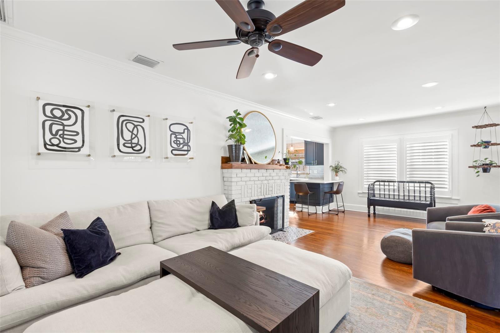 140 16TH AVE NE, ST PETERSBURG, FL, 33704