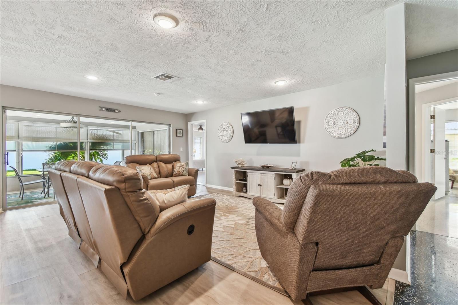 14834 CROWN DR, LARGO, FL, 33774