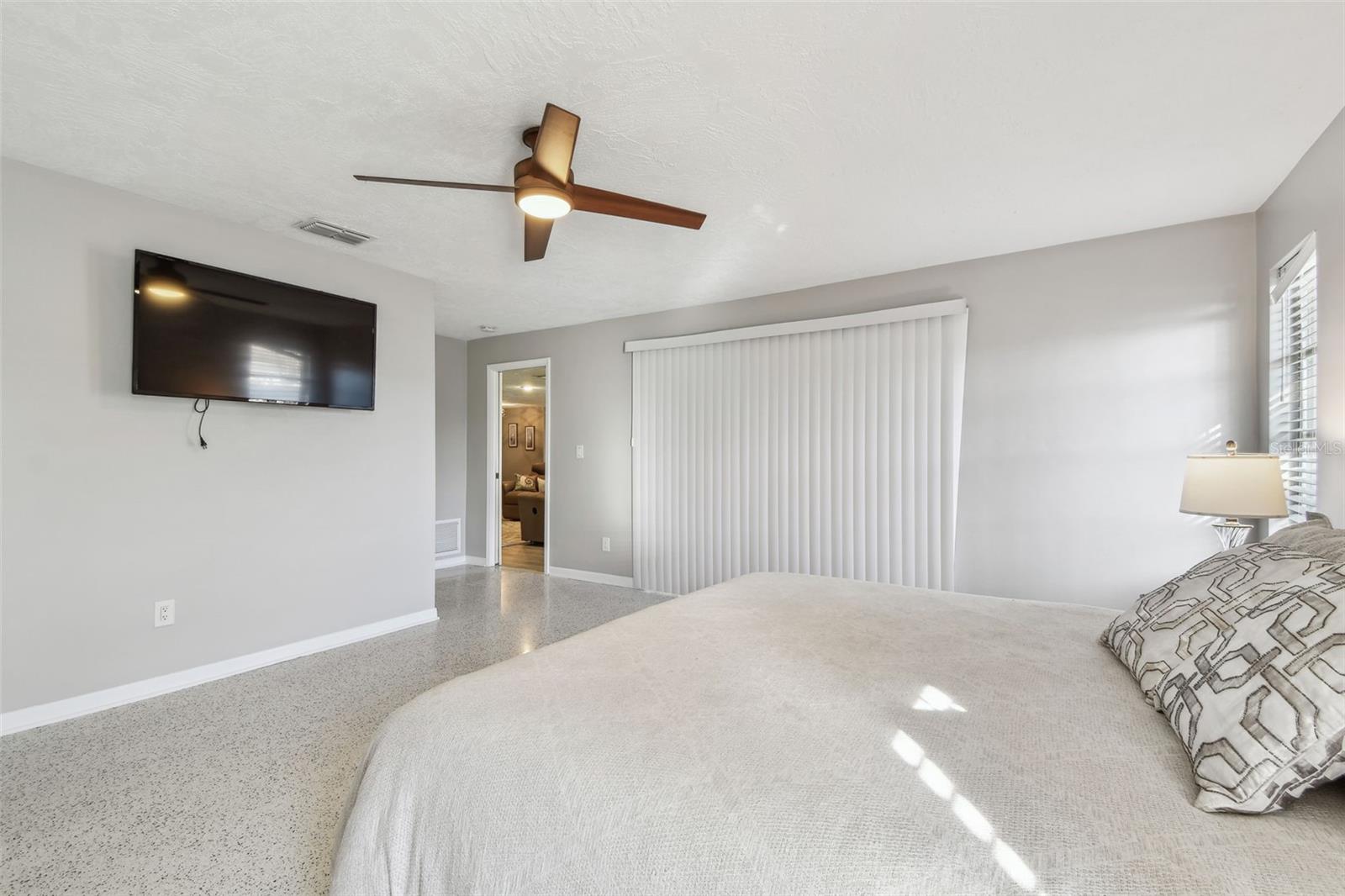14834 CROWN DR, LARGO, FL, 33774