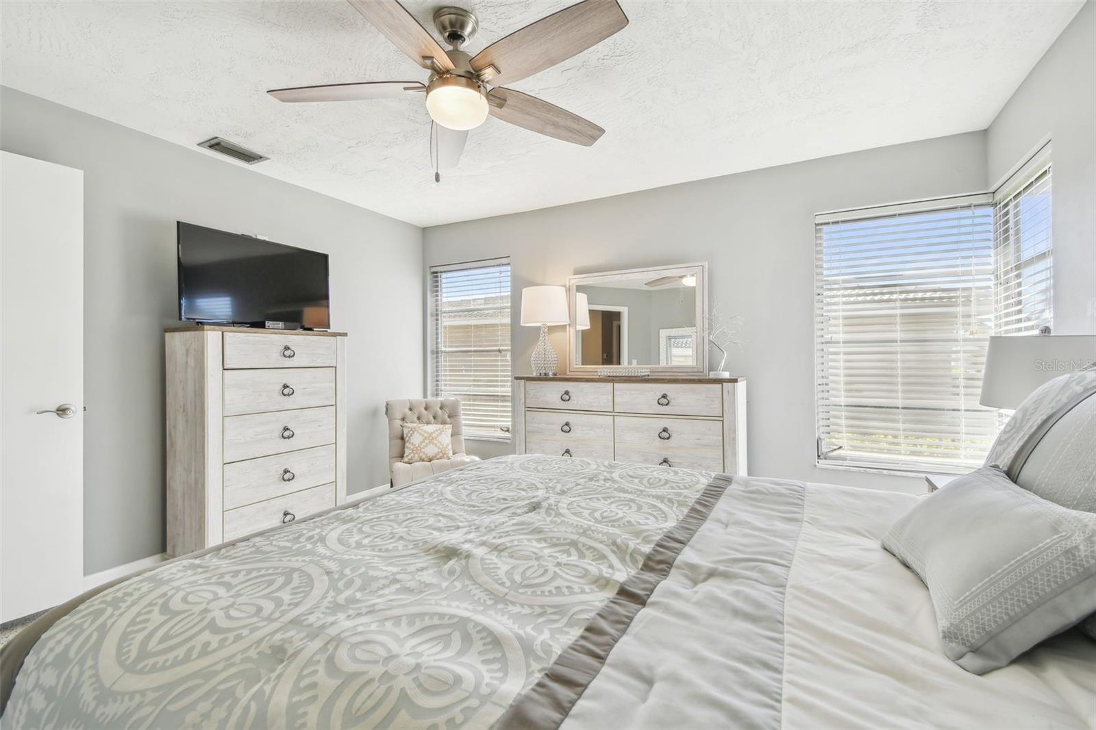 14834 CROWN DR, LARGO, FL, 33774