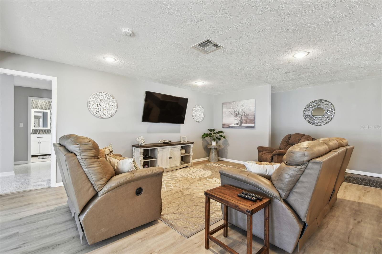 14834 CROWN DR, LARGO, FL, 33774