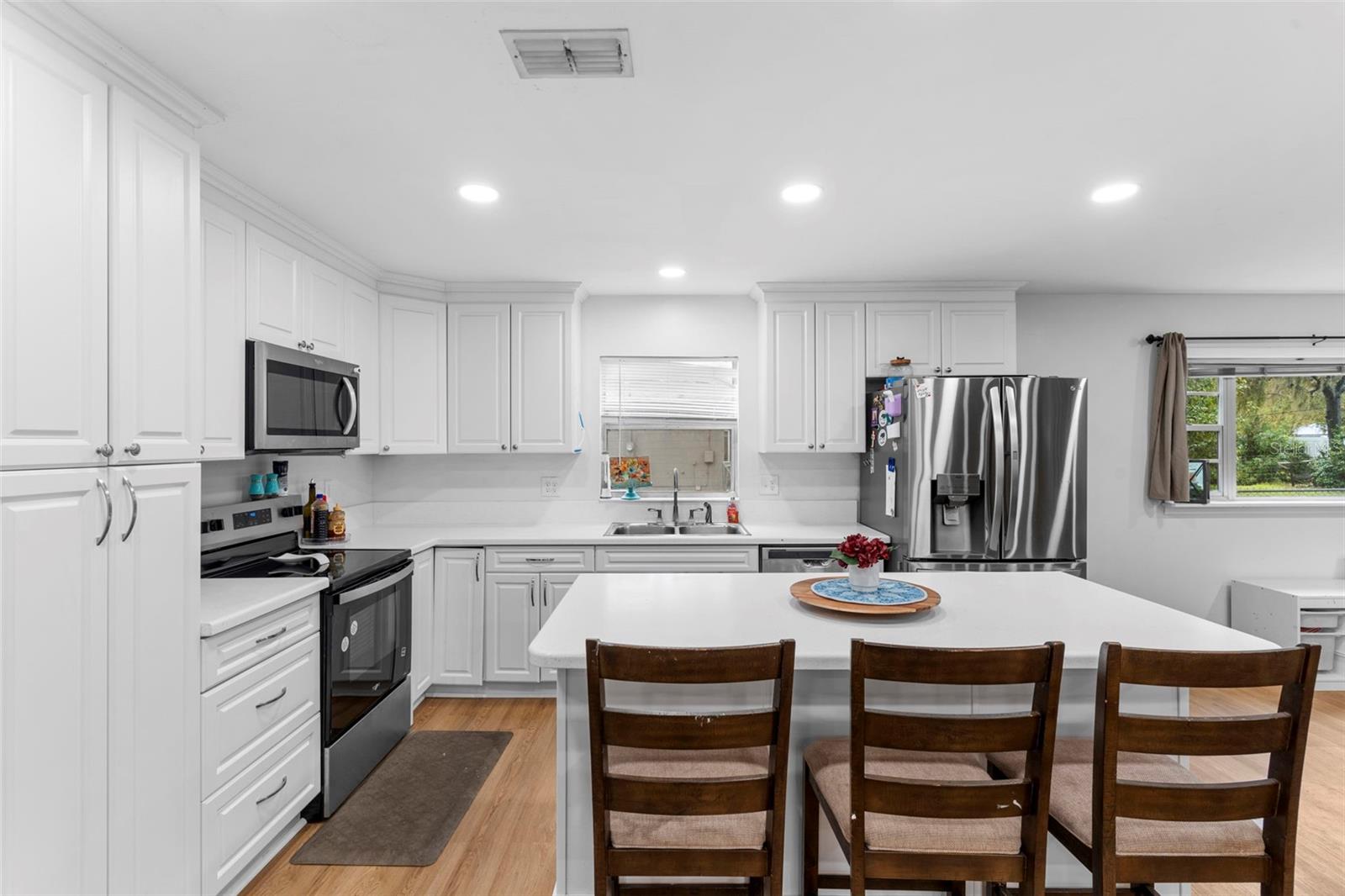 3325 DOVE LN, MULBERRY, FL, 33860